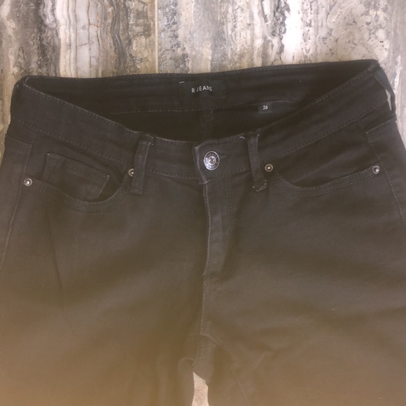 Black Jeans - Picture 4 of 4